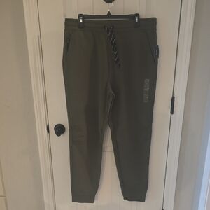 Gap Flex Men's Olive Jogger Pants